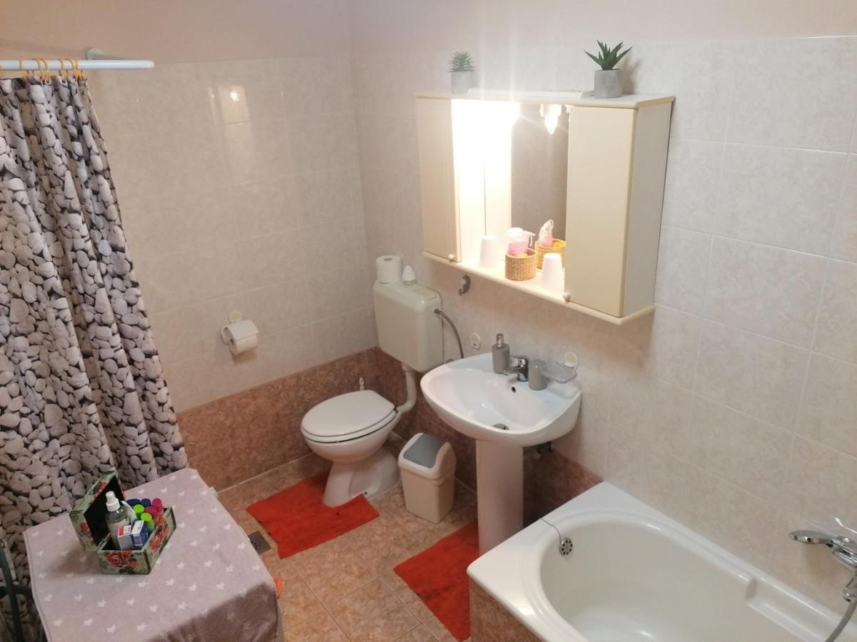 Apartment Oliva 普拉 外观 照片